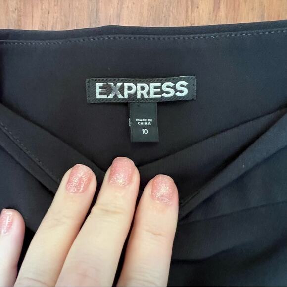 EUC Express Black Skirt Minimalist Pencil Corporate Womens 10 Basic Office Siren - Picture 3 of 6